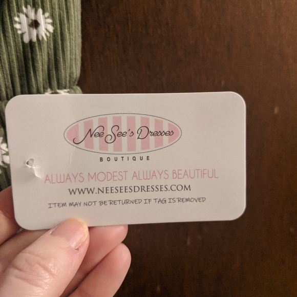NWT Neesees Dresses The Erina - Picture 4 of 4